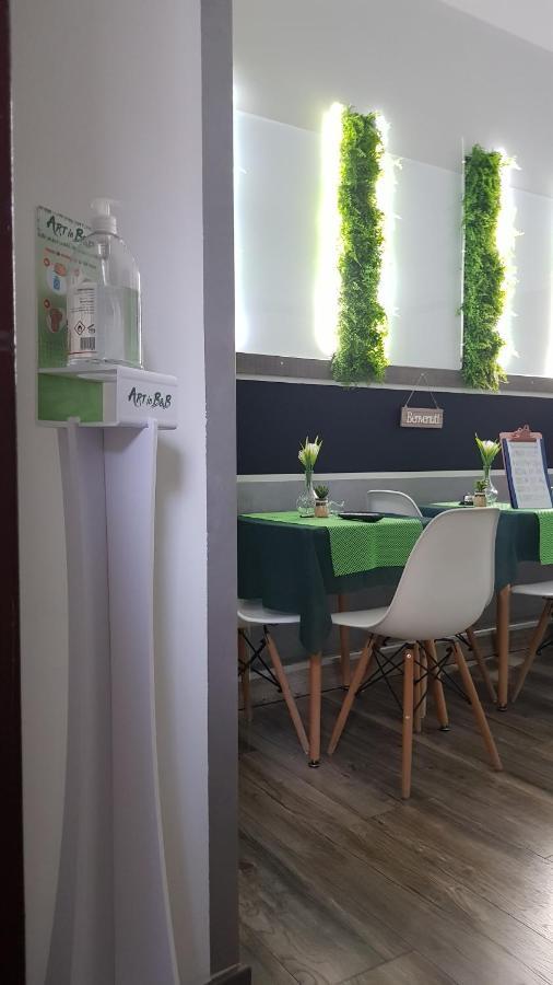 Alojamento de Acomodação e Pequeno-almoço Art In Salerno